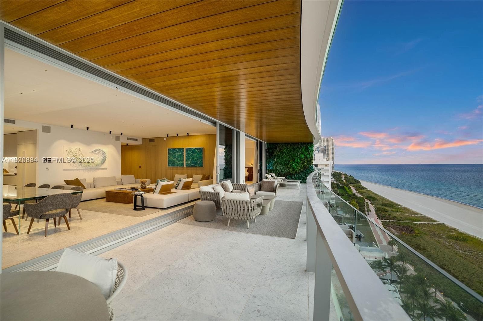 5775 Collins Ave 1