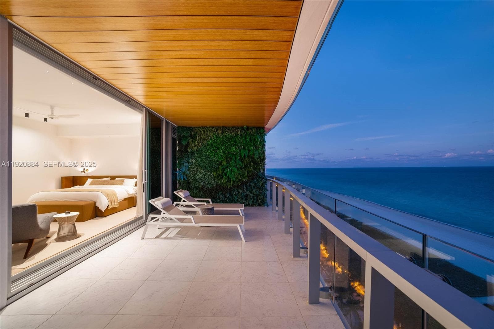 5775 Collins Ave 5