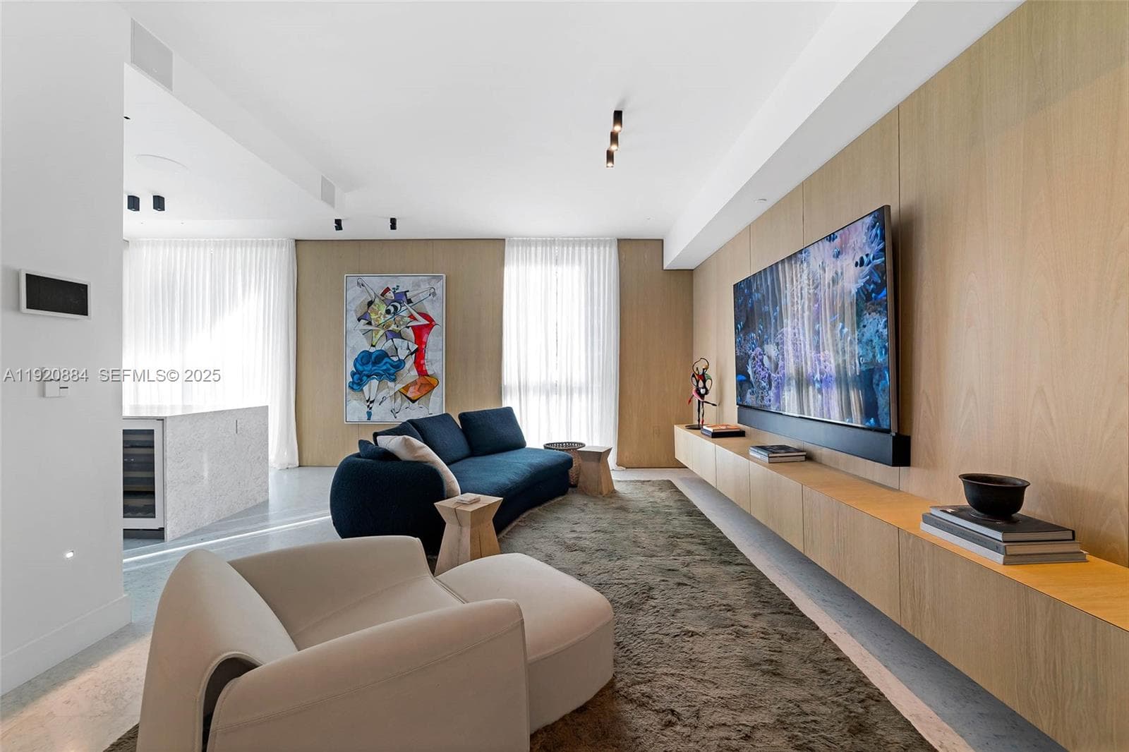 5775 Collins Ave 1501 photo 25
