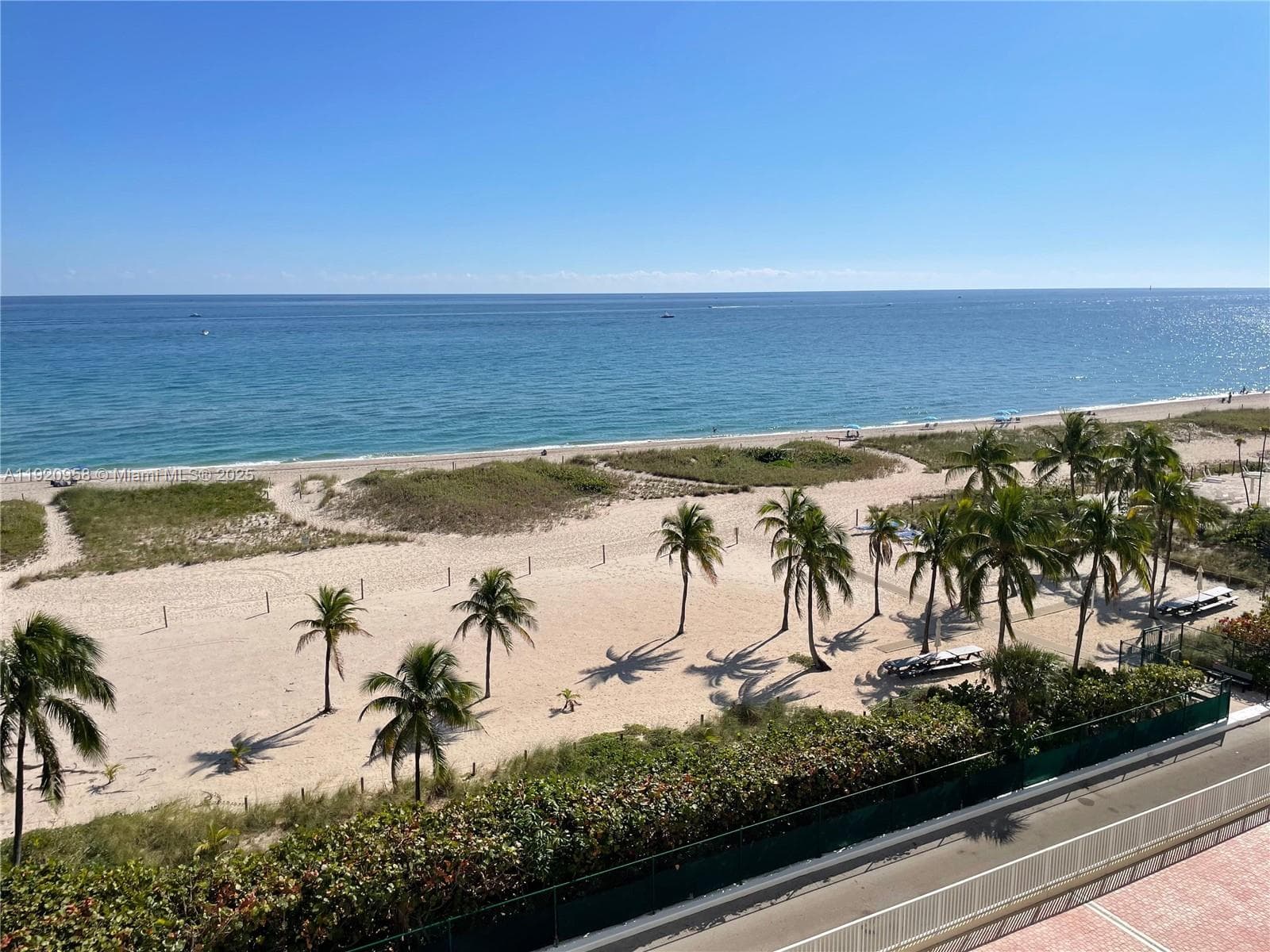 750 Ocean Blvd 3