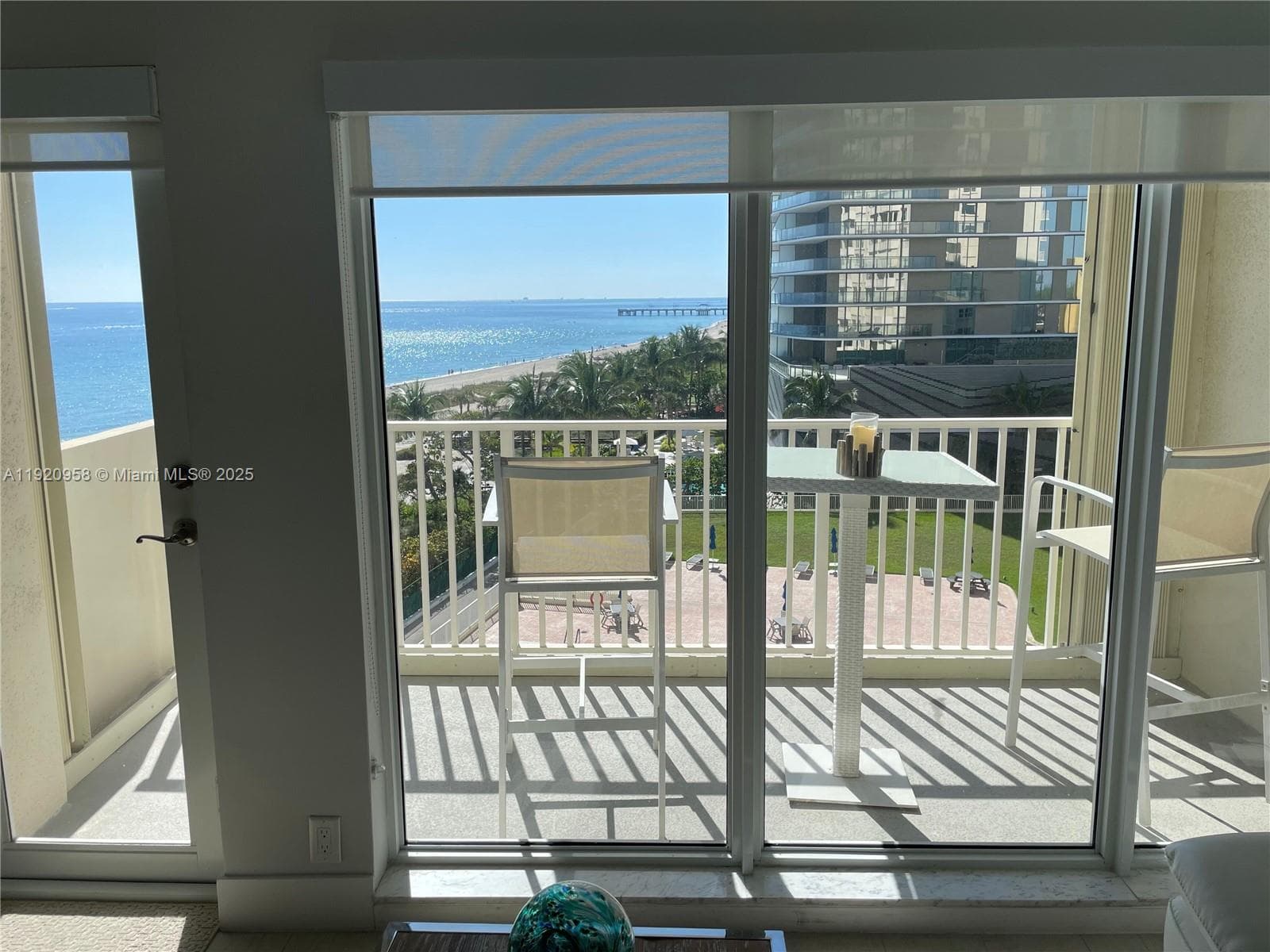 750 Ocean Blvd 4