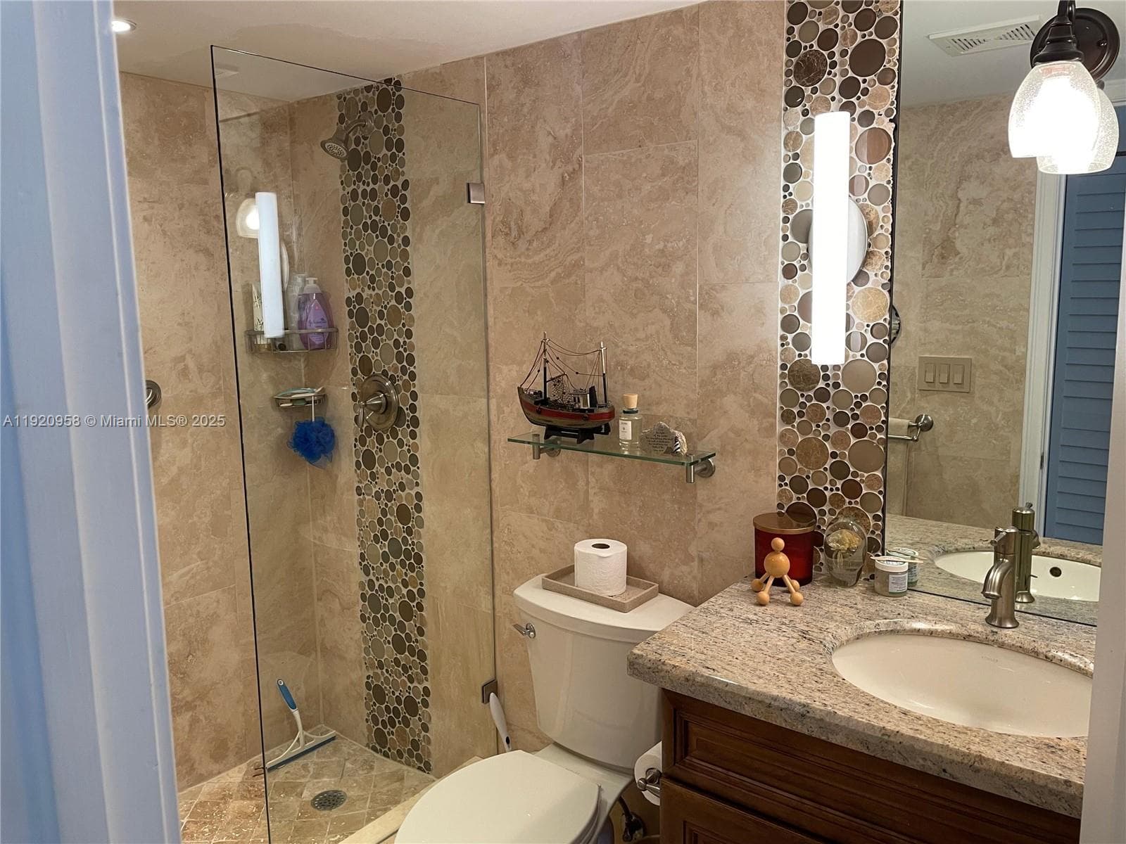 750 Ocean Blvd 702 photo 25