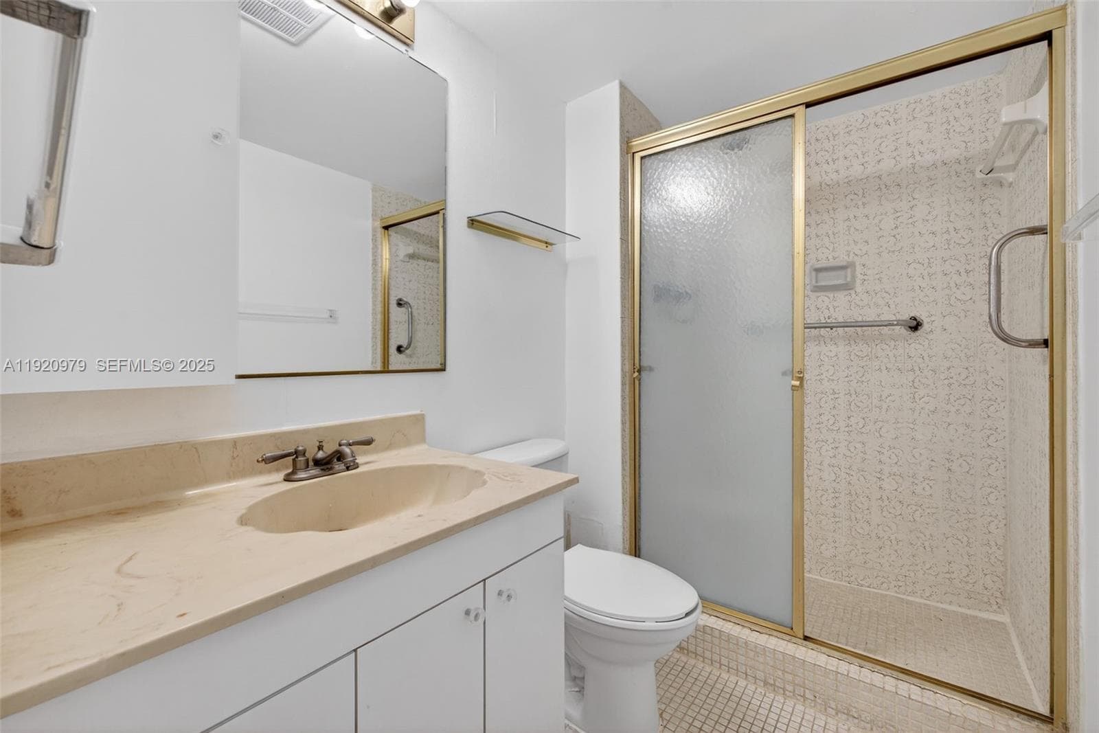 2851 NE 183rd St 216E photo 11