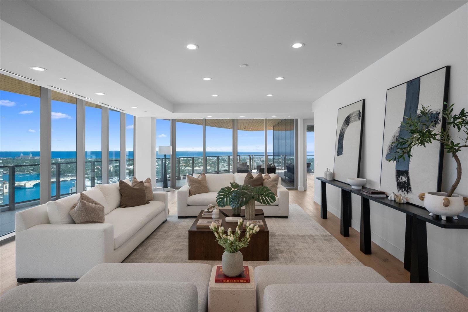 1333 S Flagler Drive #2201 4
