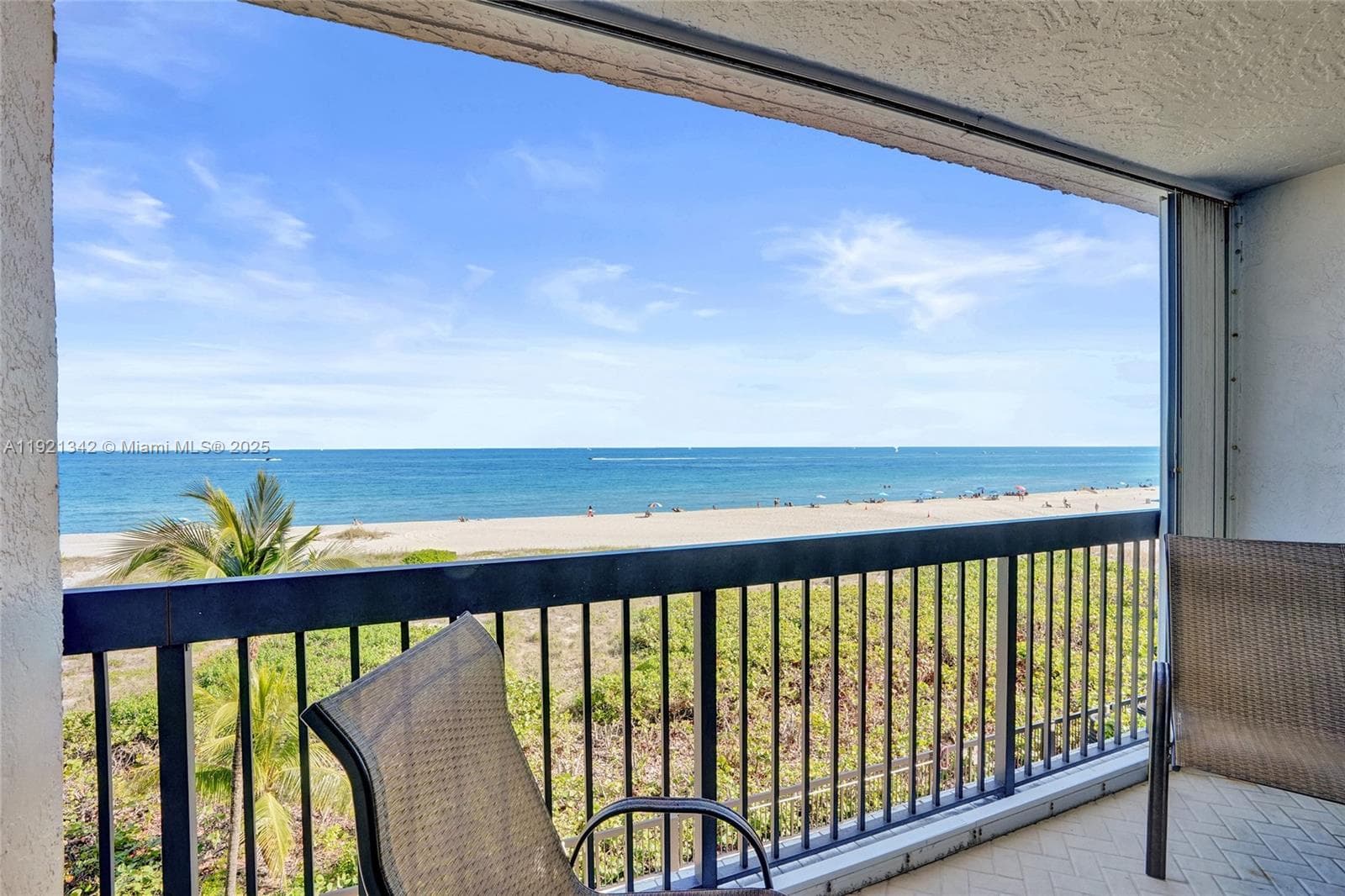 510 Ocean Blvd 2
