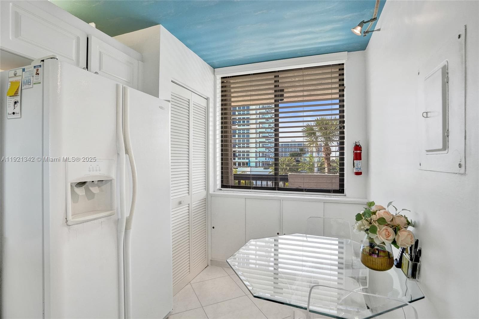 510 Ocean Blvd 308 photo 22