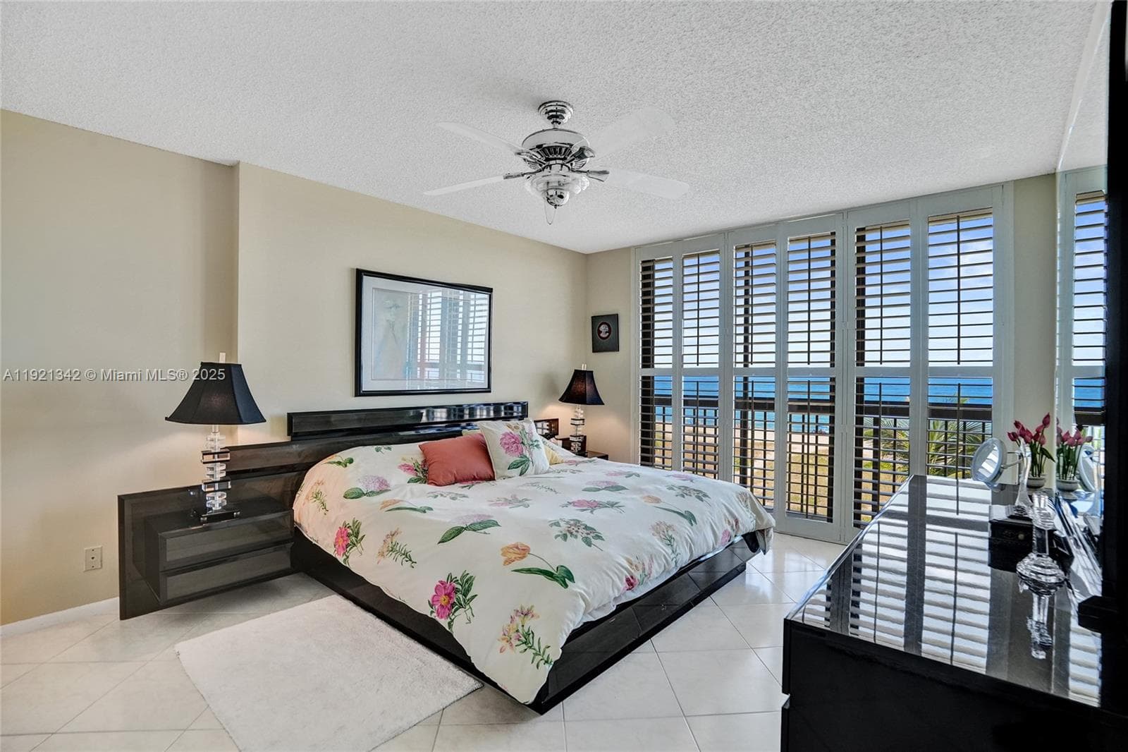 510 Ocean Blvd 4