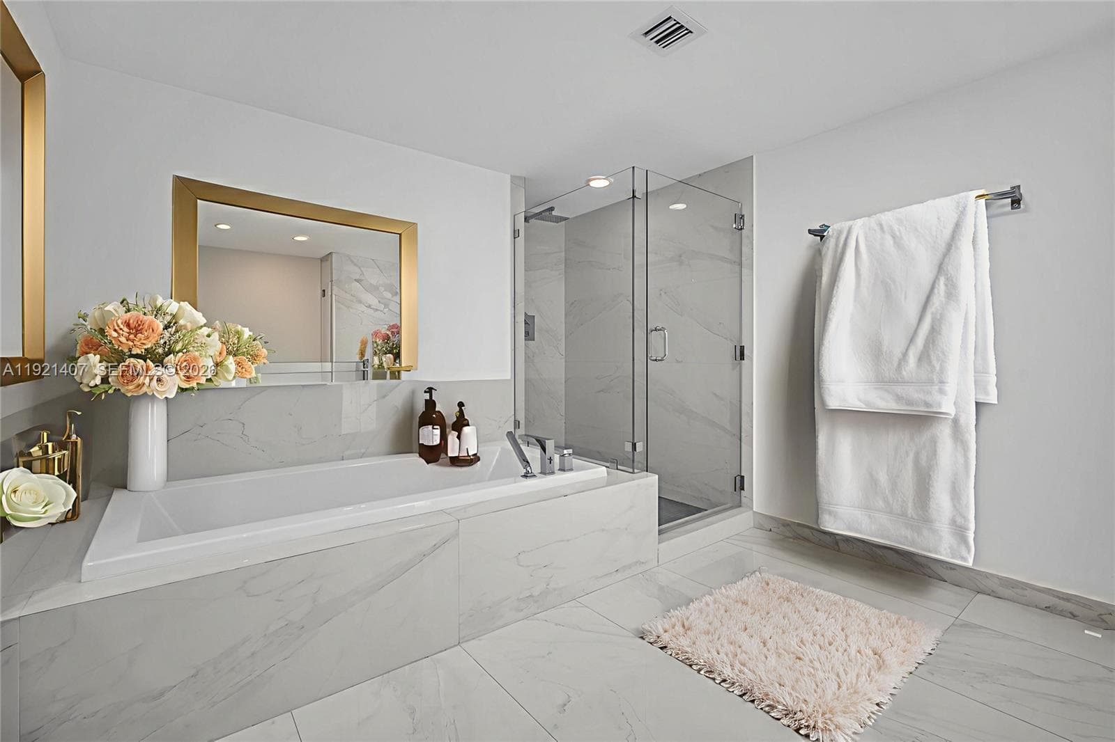 400 Sunny Isles Blvd 1519 photo 23