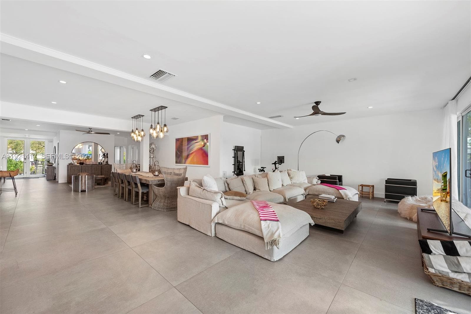 970 Shore Dr 4