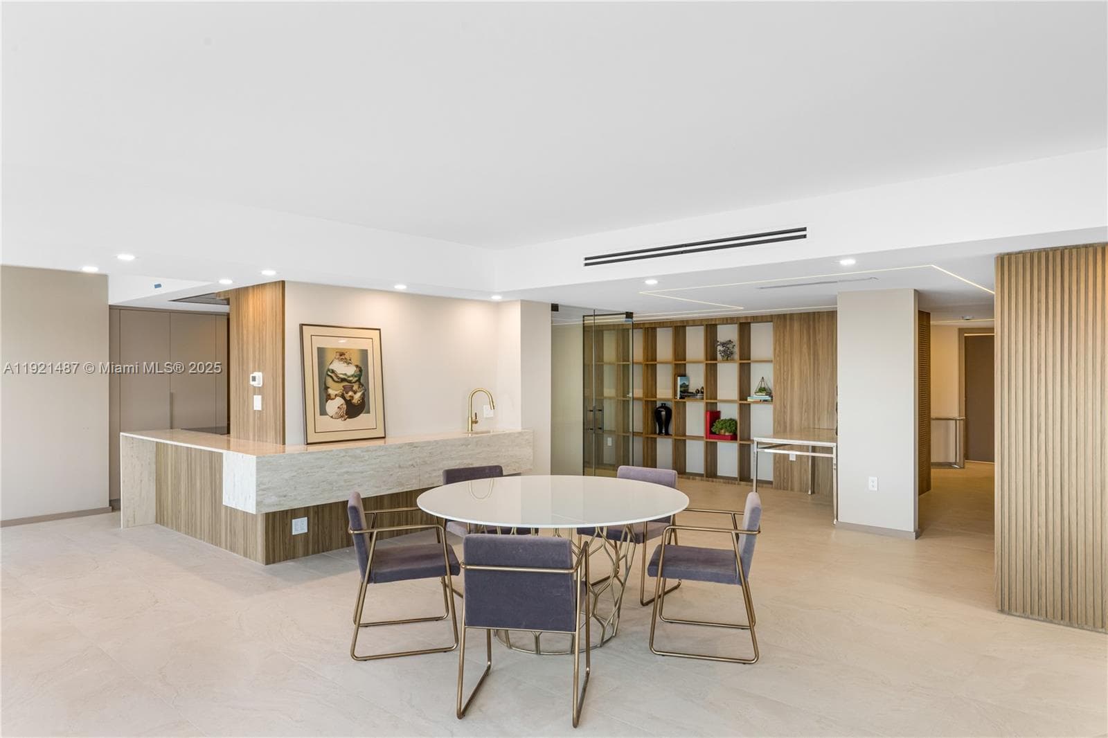 10155 Collins Ave 202 photo 16