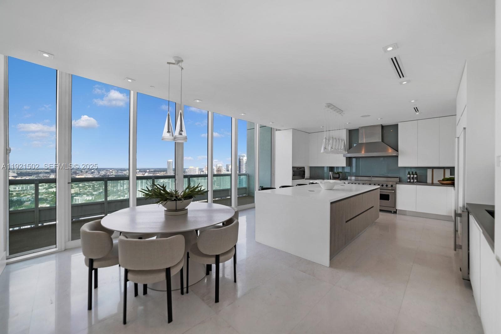 1643 Brickell Ave PH4902 photo 7