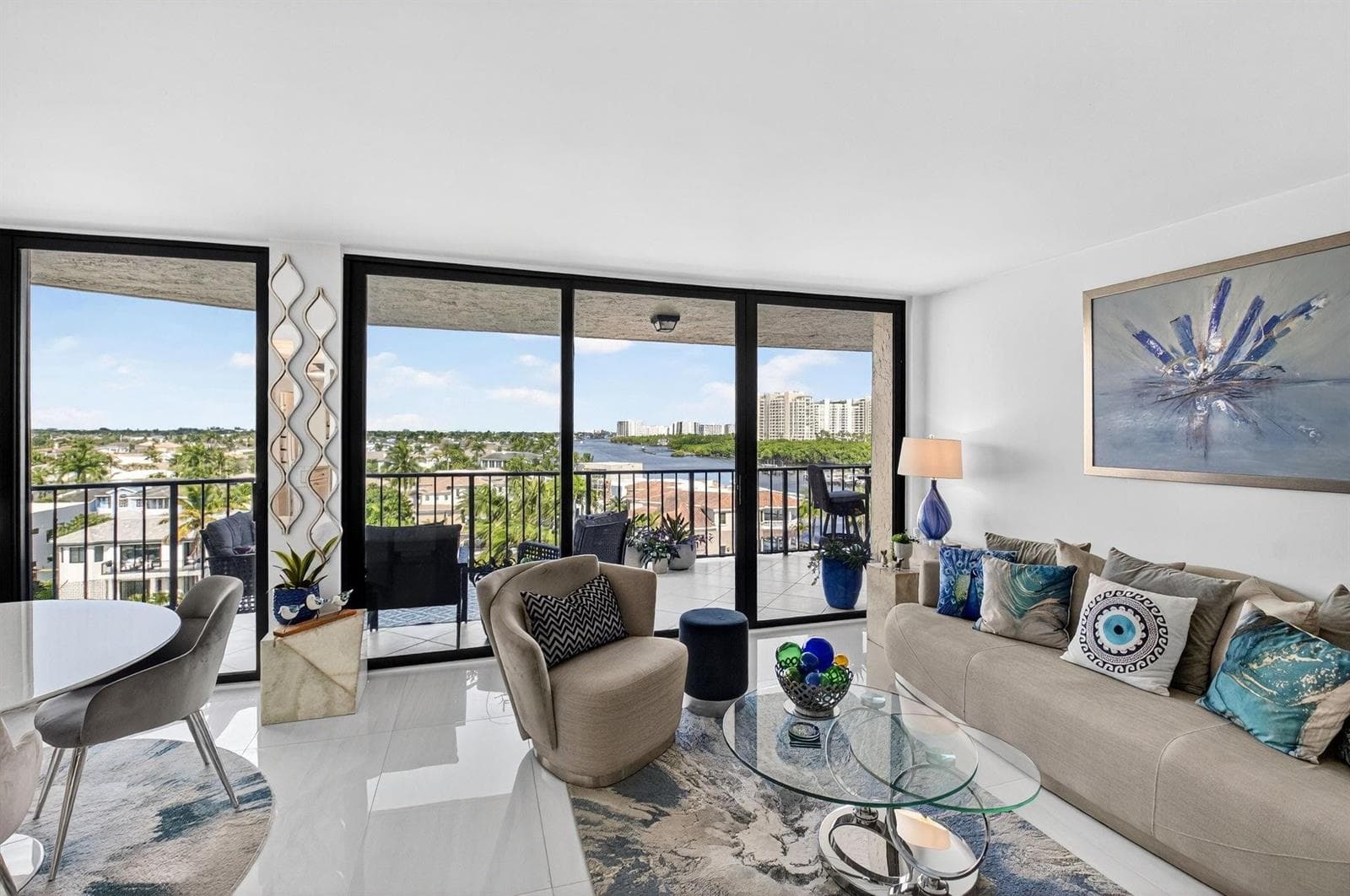 899 Jeffery Street #710 4