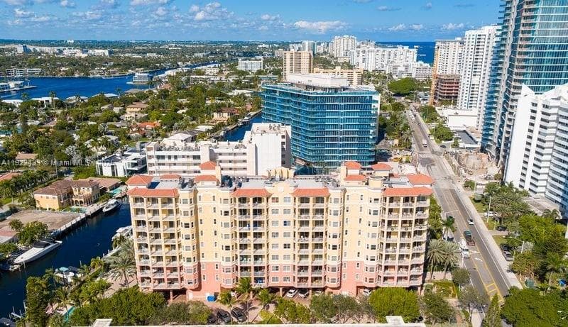1395 Ocean Blvd 2