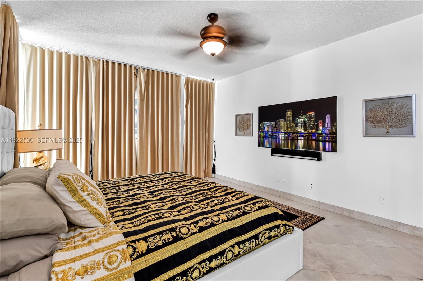 1500 Ocean Dr 907 photo 20