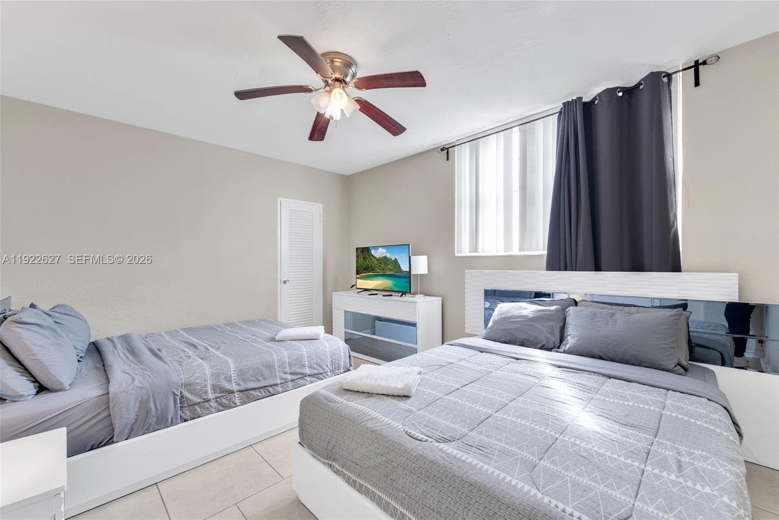 3801 S Ocean Dr 7V photo 15