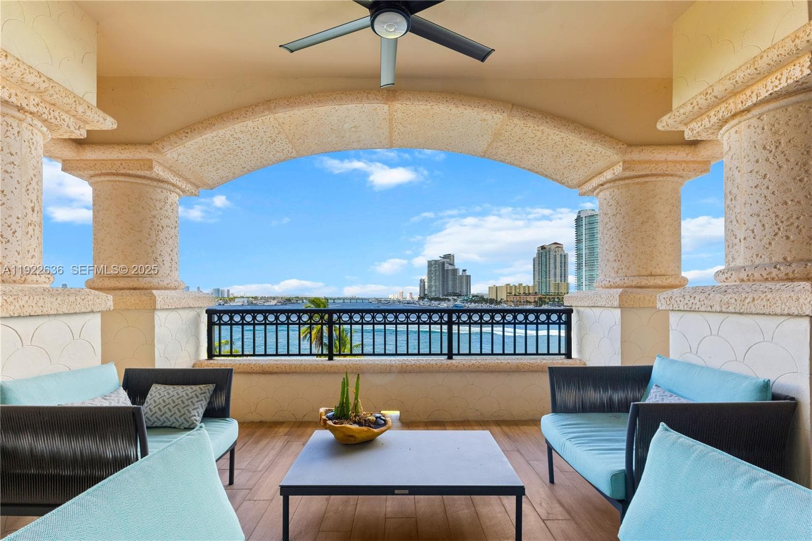 6800 Fisher Island Dr 6842 photo 13