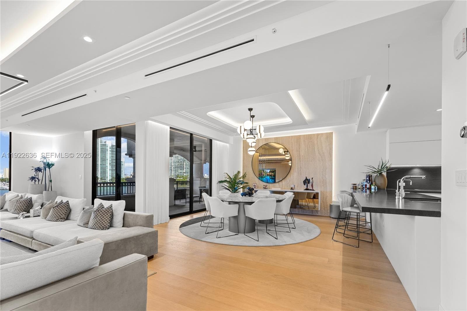6800 Fisher Island Dr 6842 photo 7