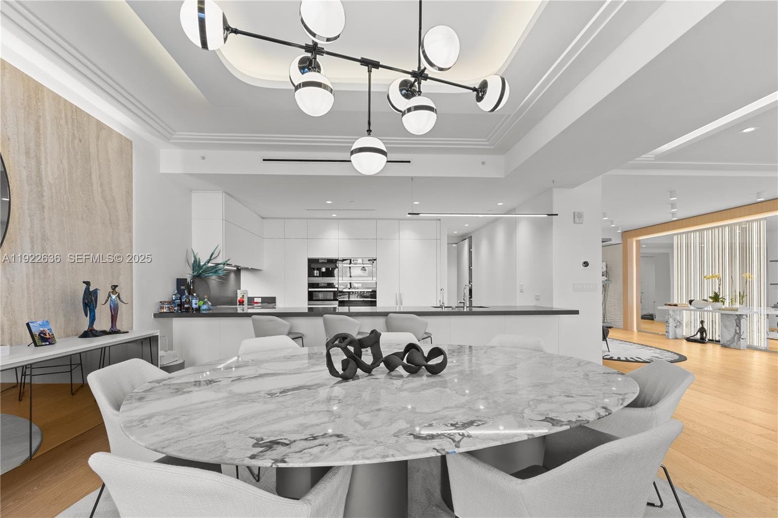 6800 Fisher Island Dr 6842 photo 9