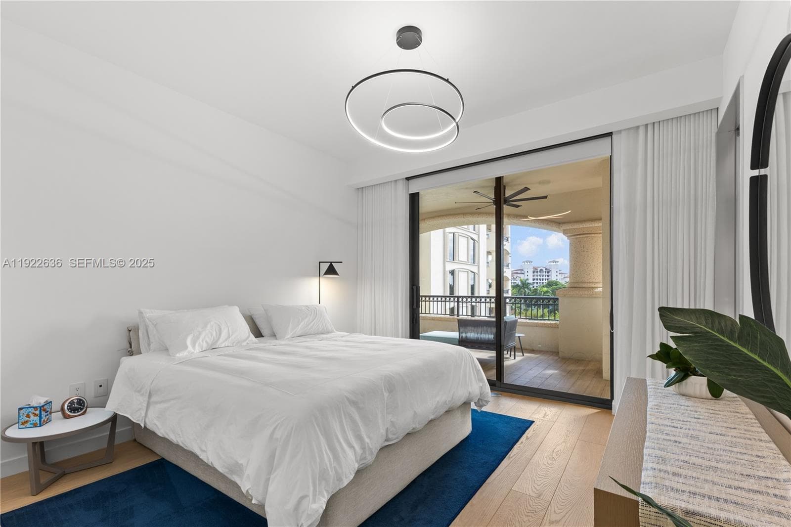 6800 Fisher Island Dr 6842 photo 24