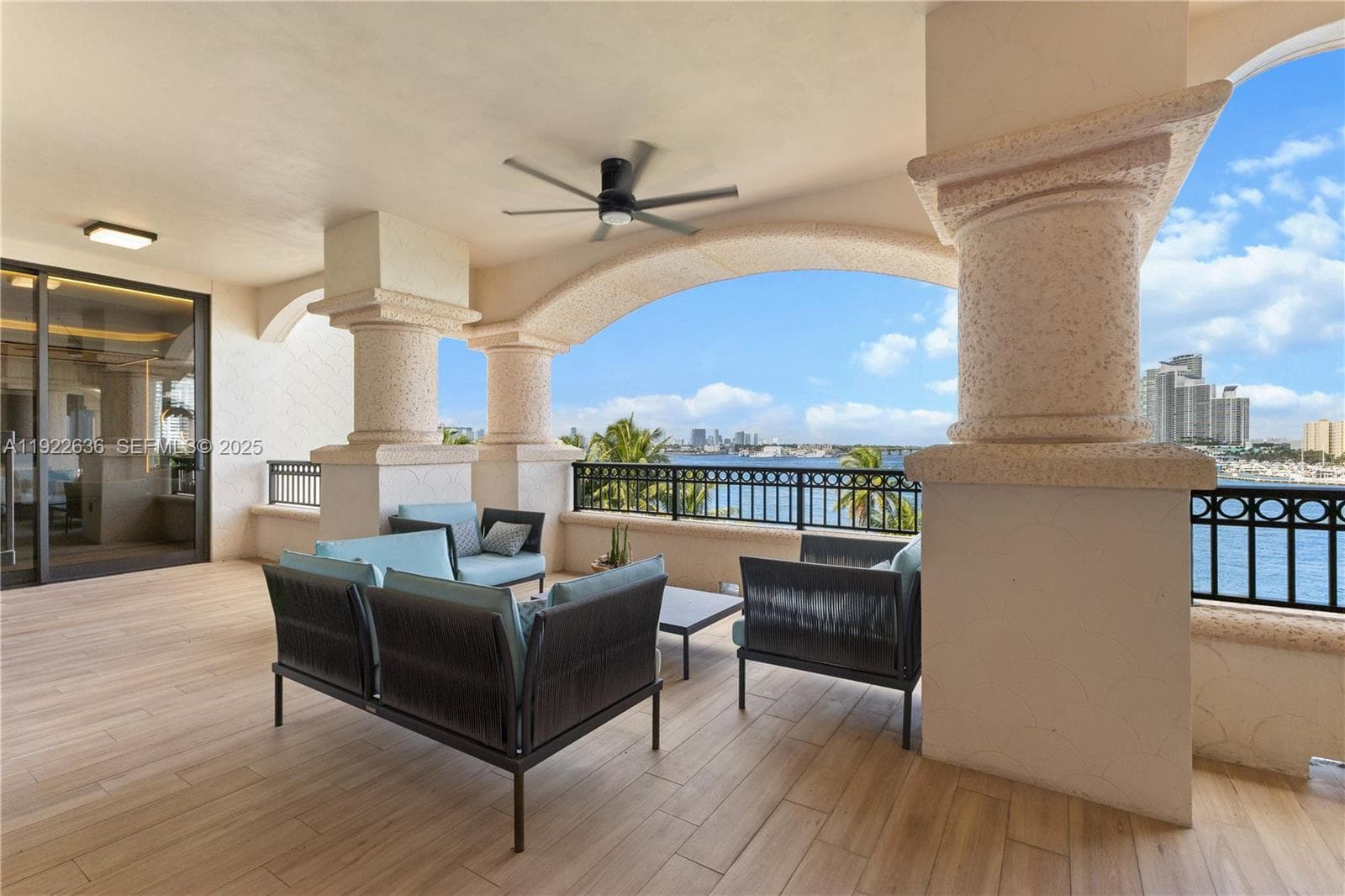 6800 Fisher Island Dr 6842 photo 19