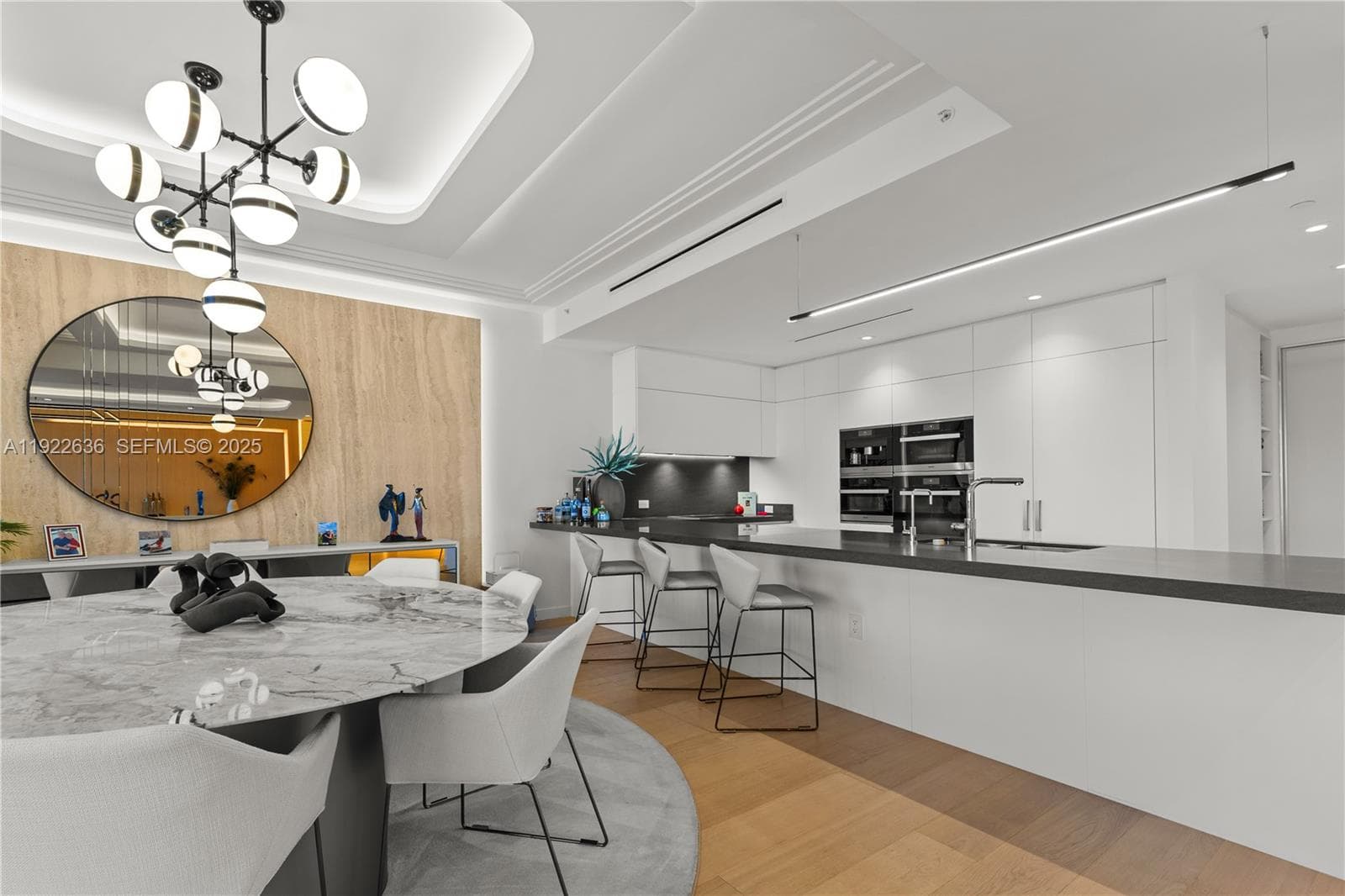 6800 Fisher Island Dr 6842 photo 8