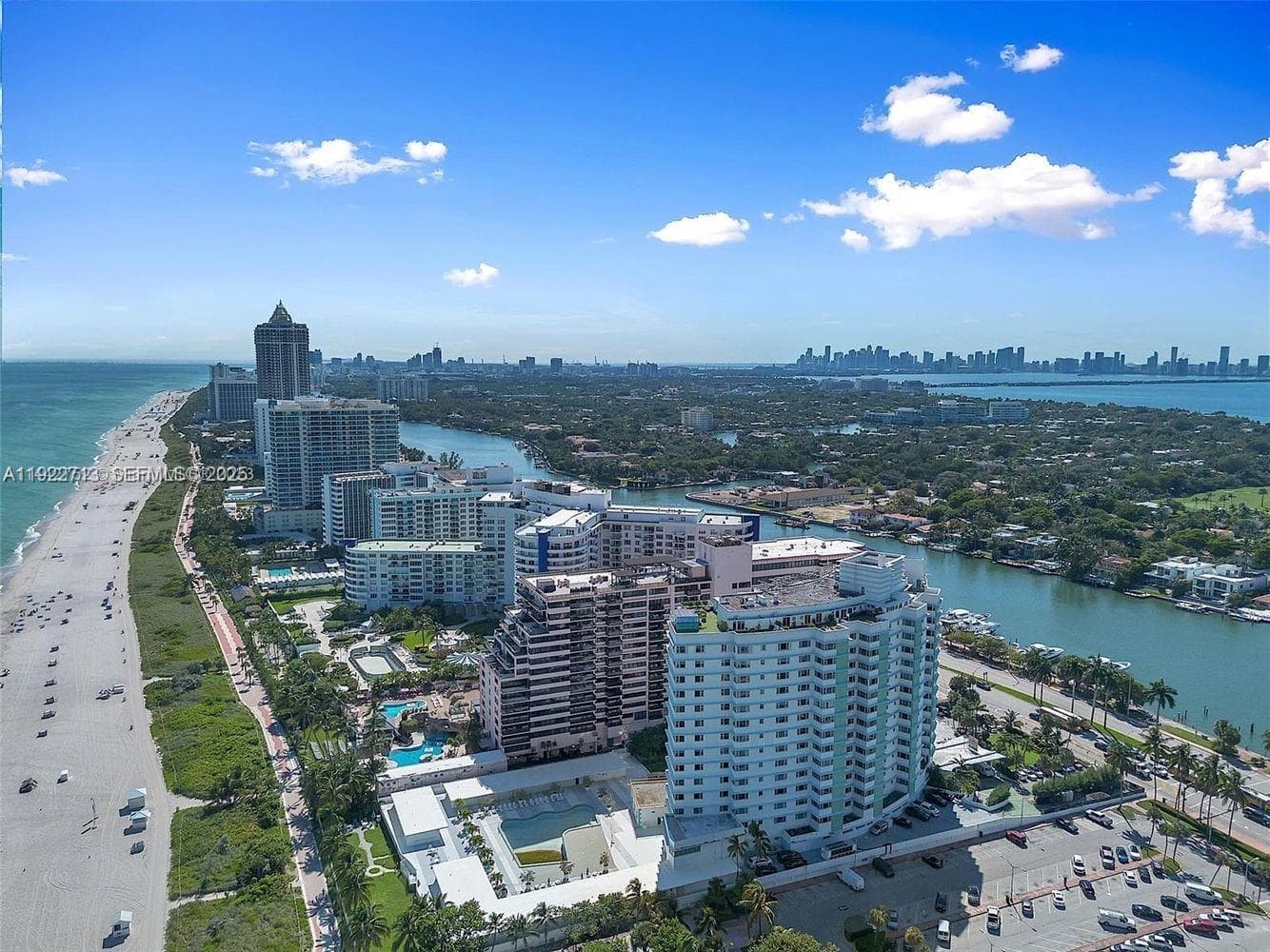 5255 Collins Ave 5D photo 17