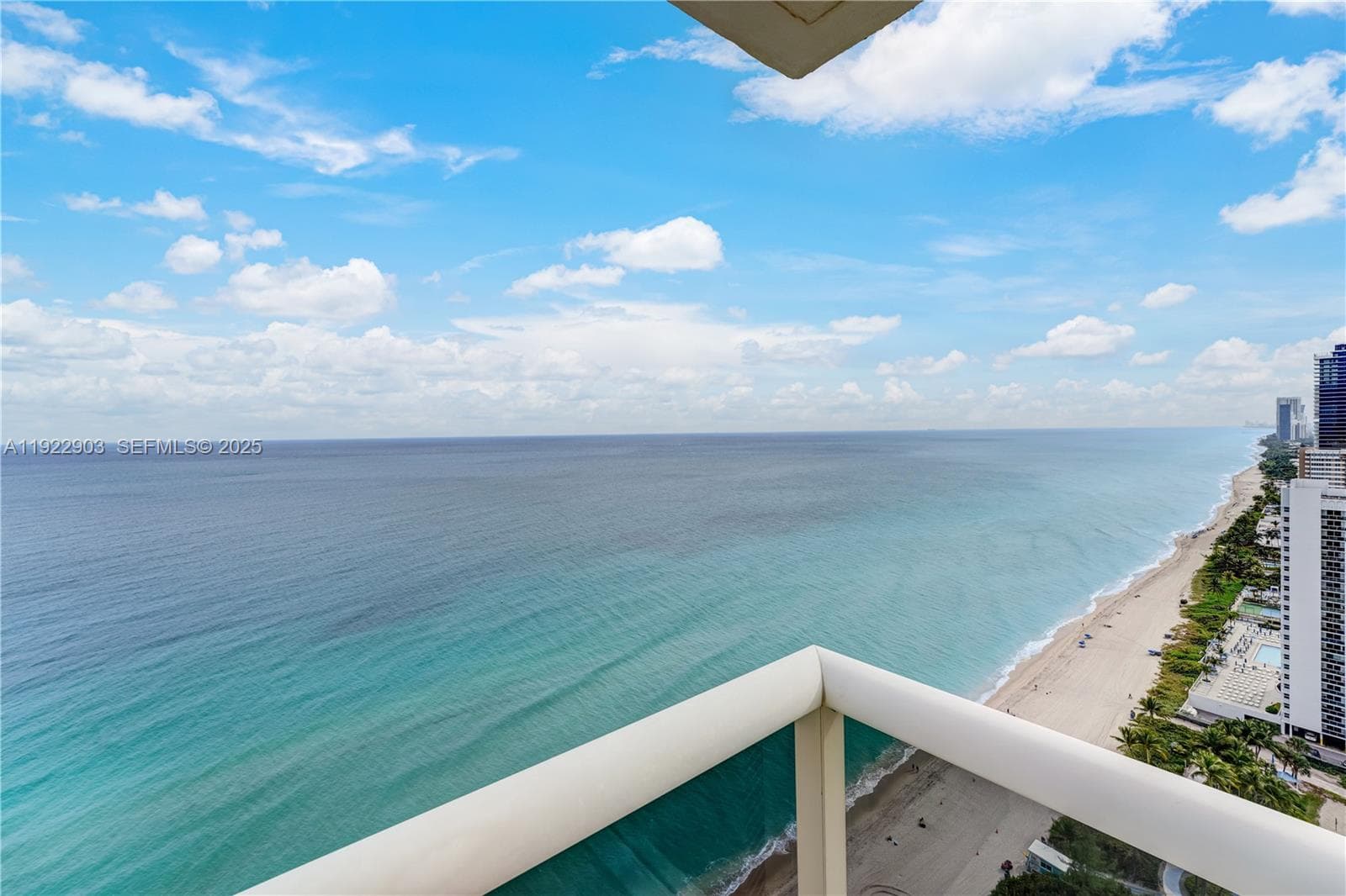 1830 Ocean Dr 3002 photo 23