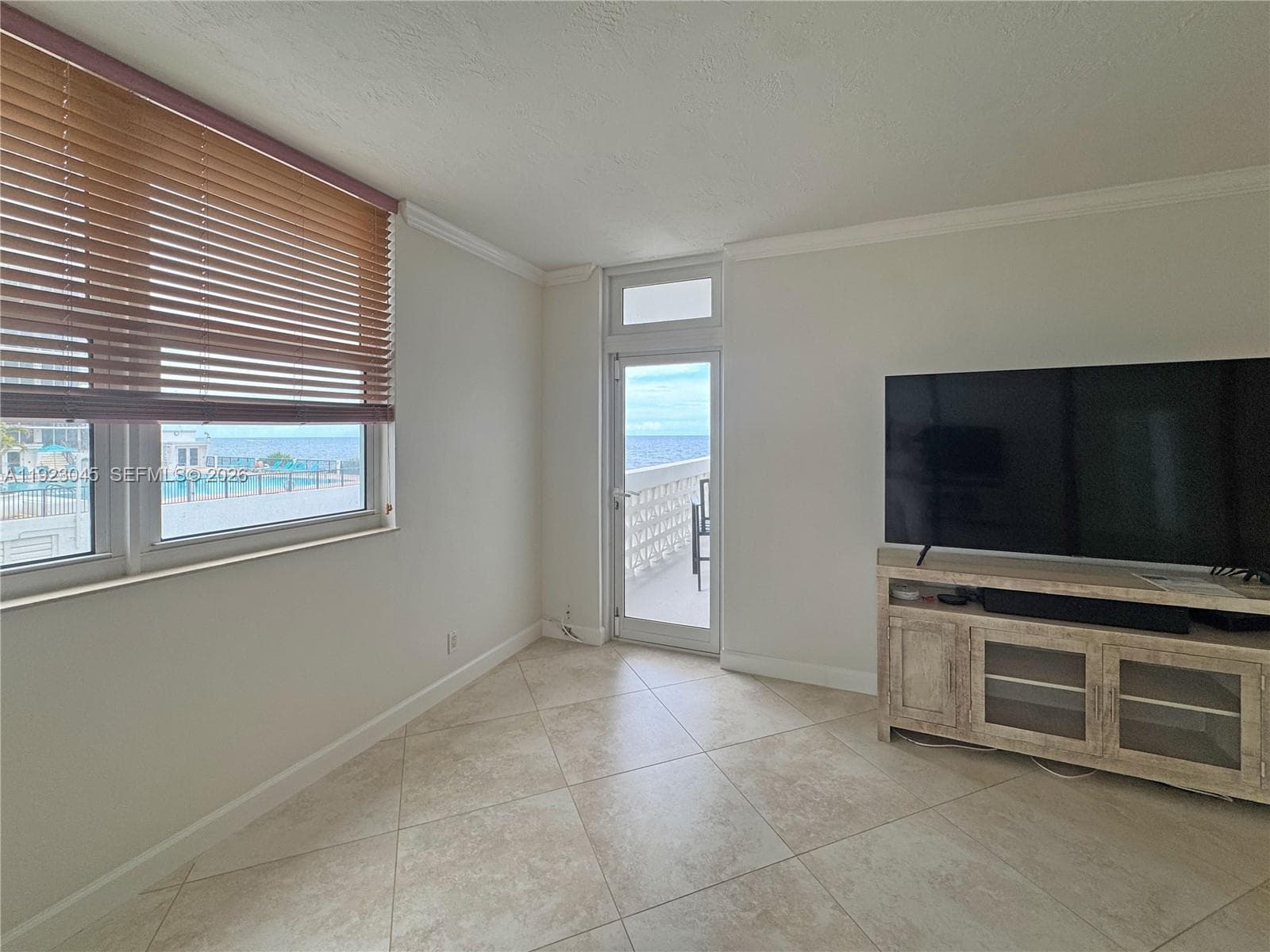 4250 Galt Ocean Dr 3T photo 4