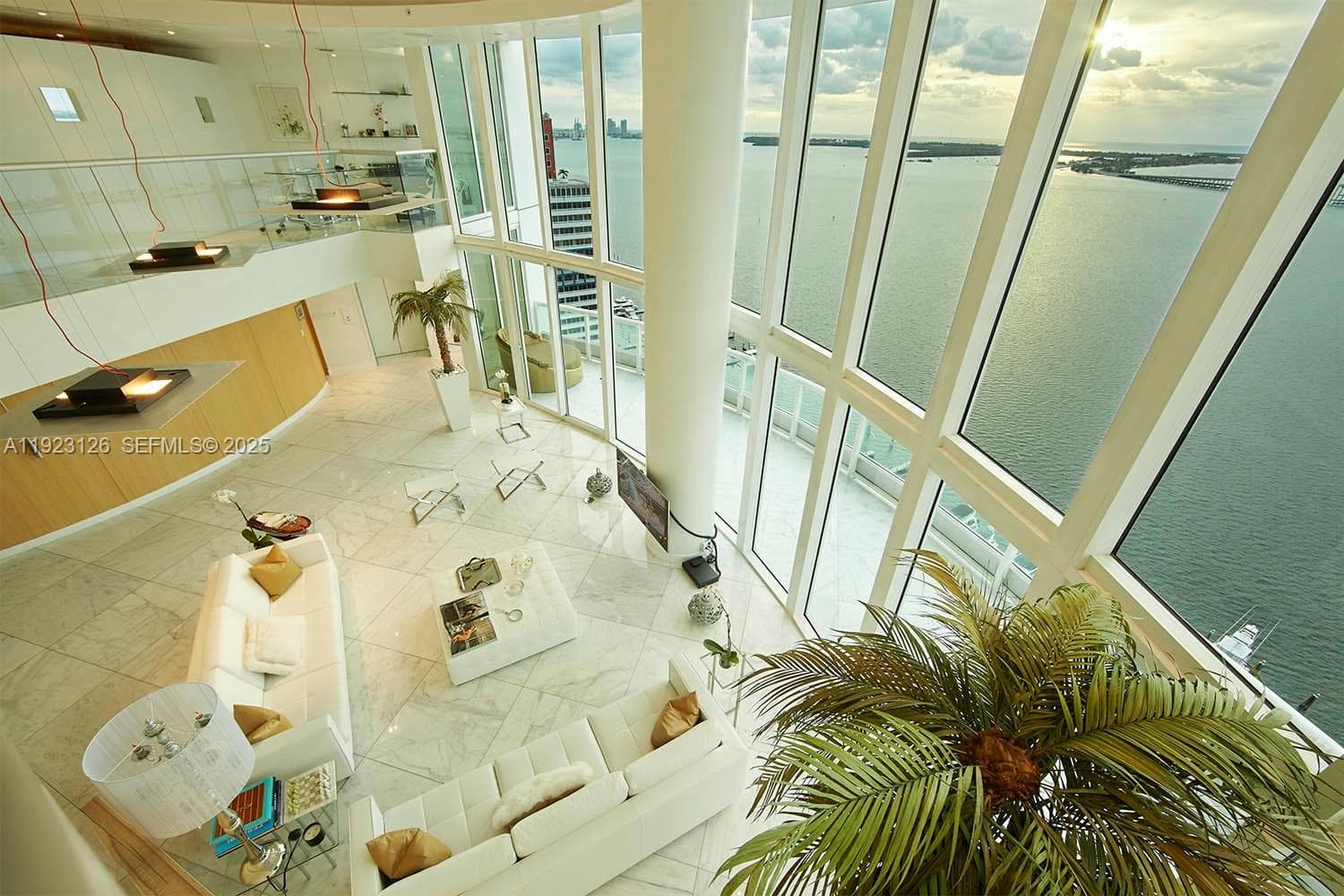 1643 Brickell Avenue 2