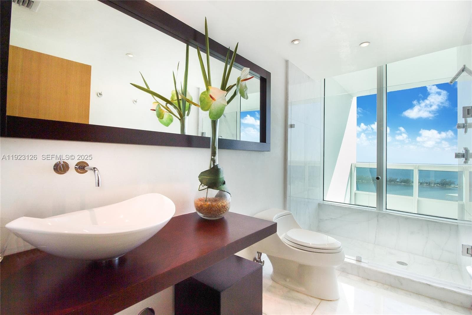 1643 Brickell Avenue 2902 photo 22