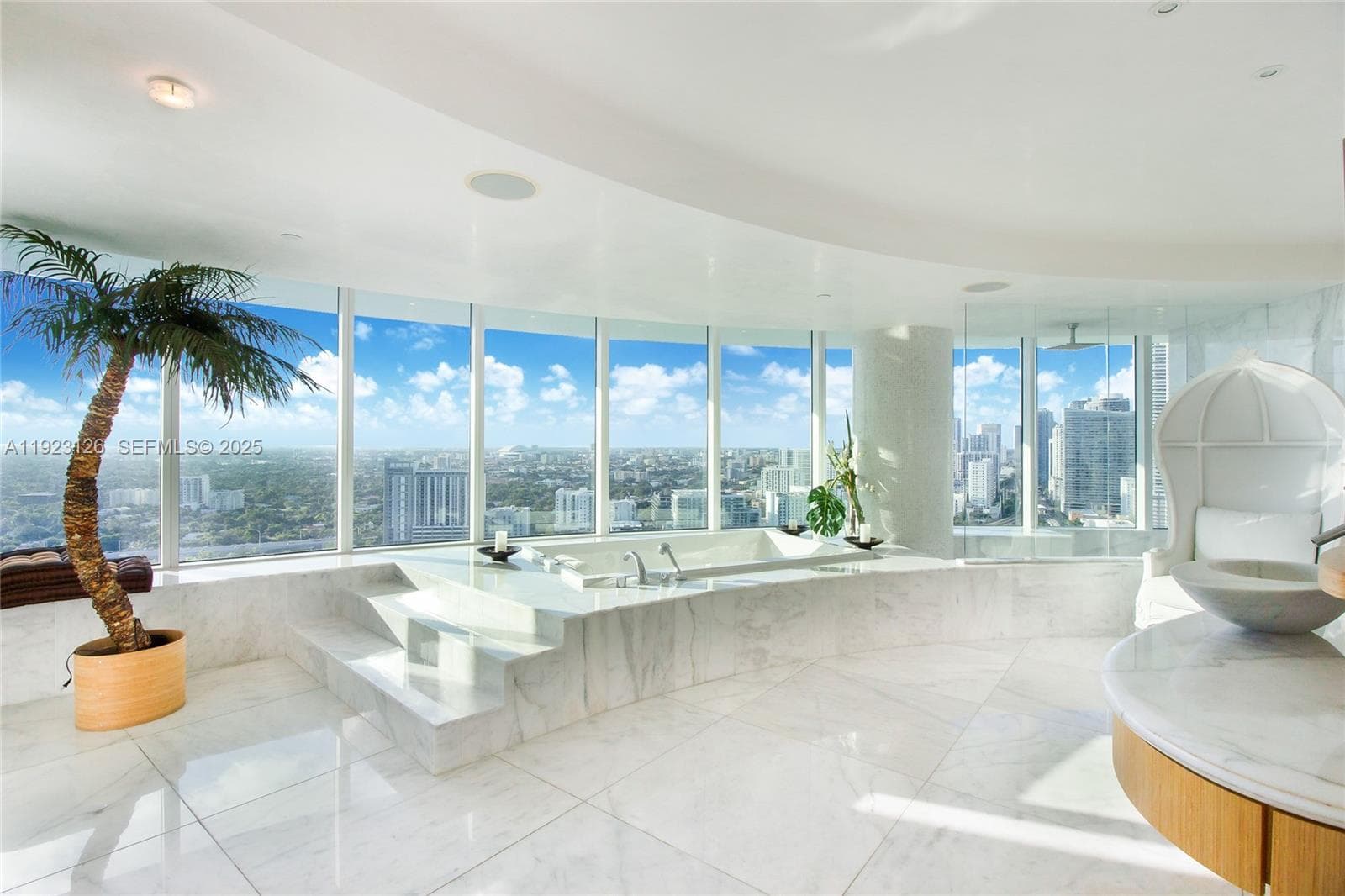 1643 Brickell Avenue 2902 photo 18