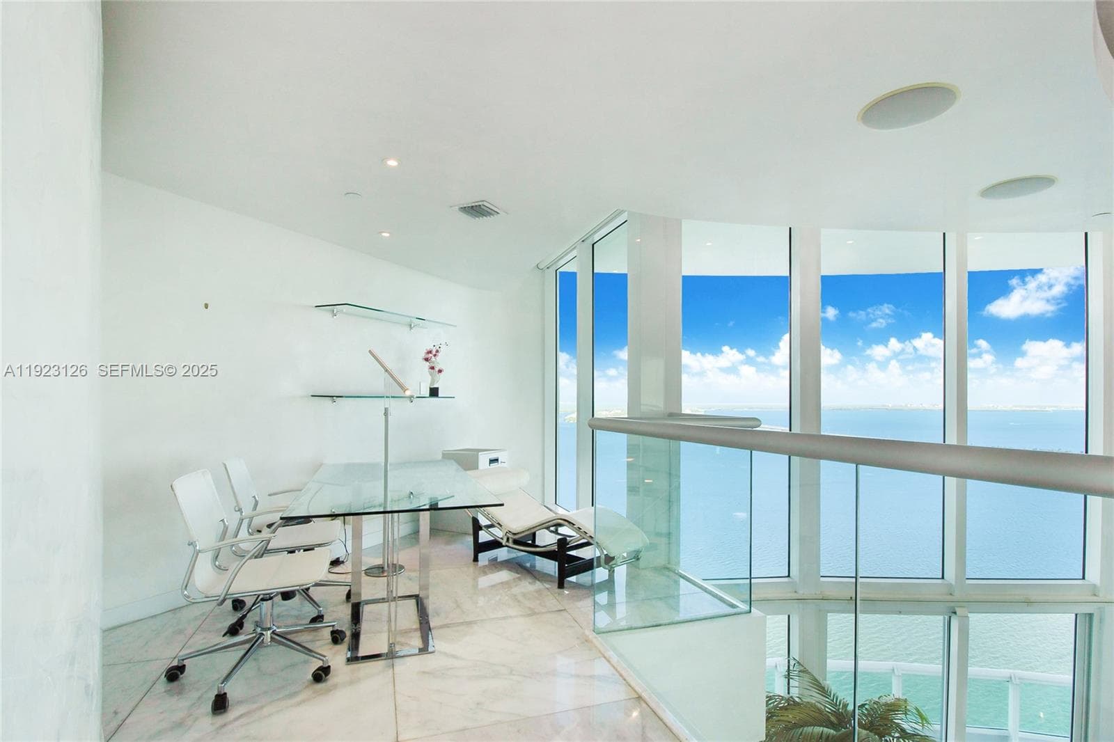 1643 Brickell Avenue 2902 photo 15