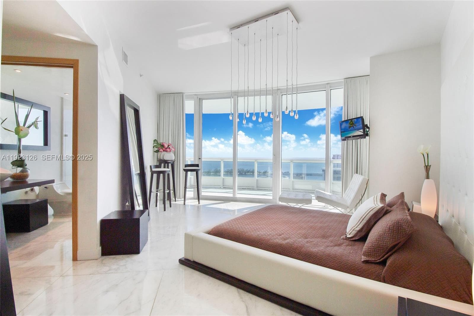 1643 Brickell Avenue 2902 photo 21