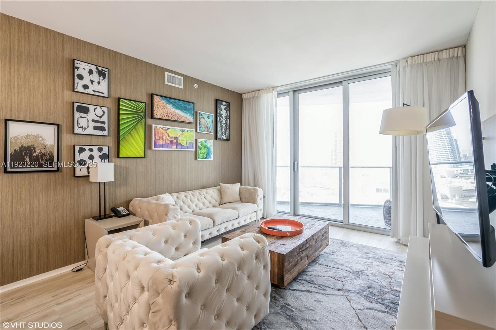 4111 Ocean Dr 3