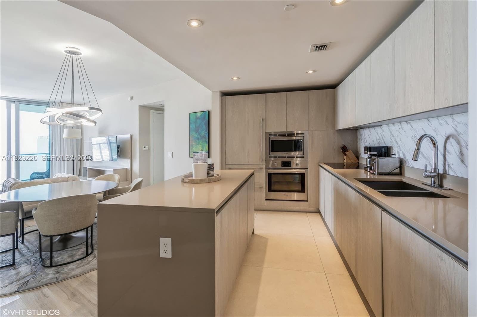 4111 Ocean Dr 1
