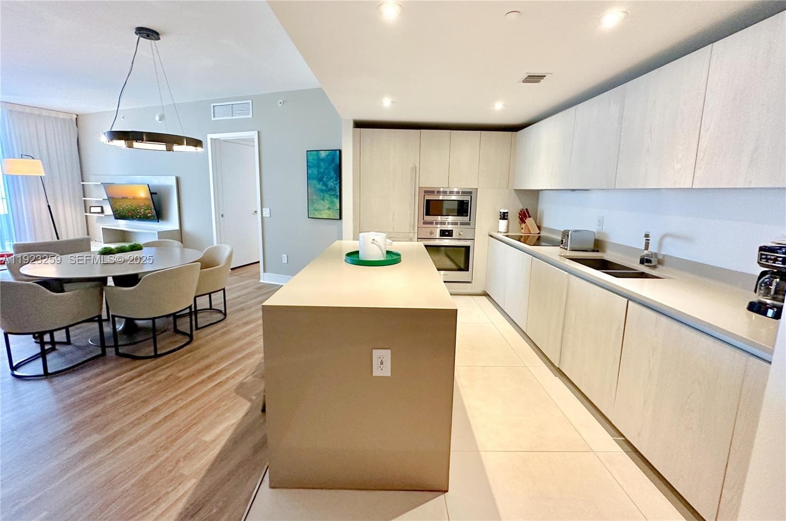 4111 Ocean Dr 2306 photo 18