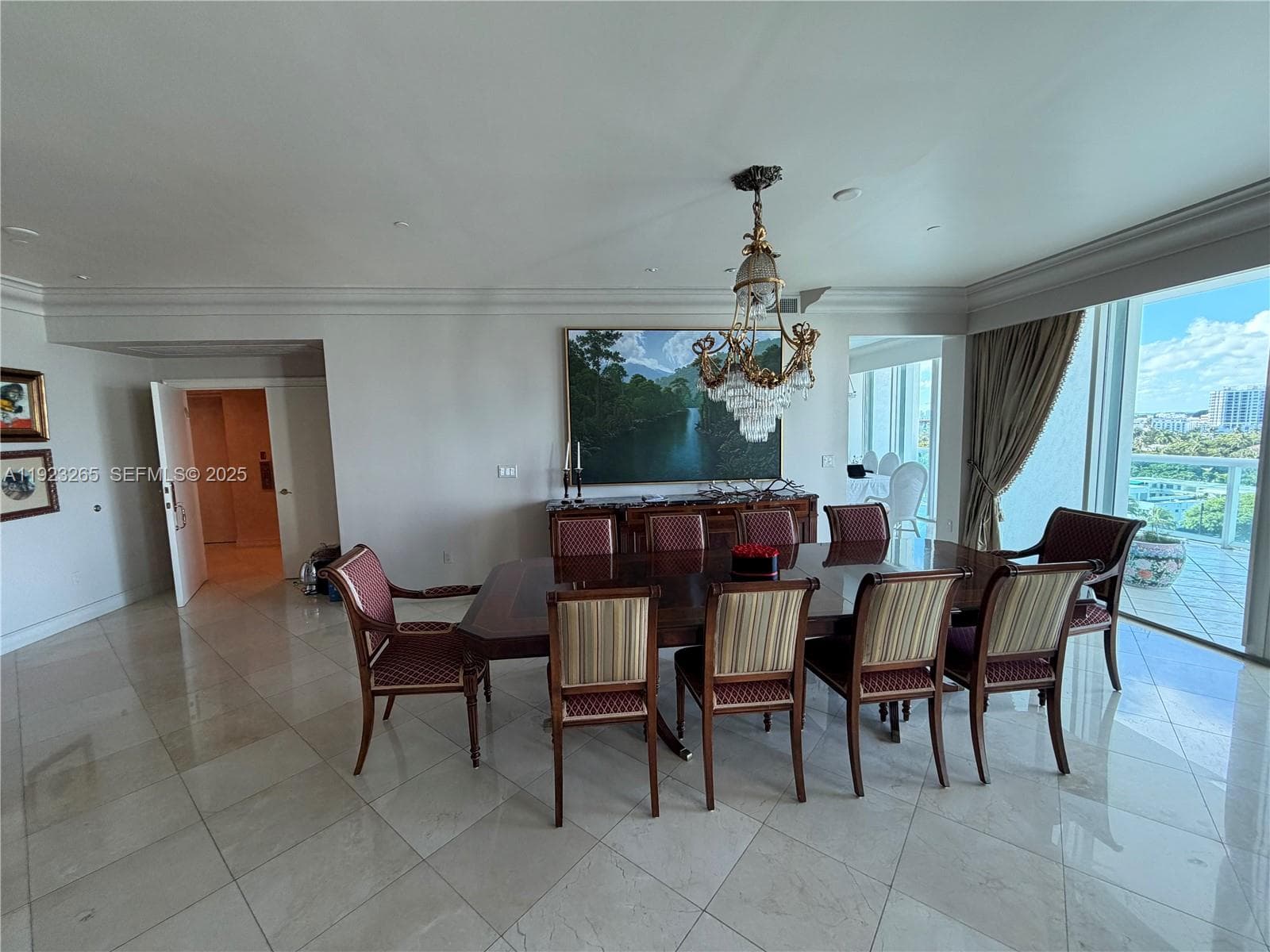 10101 Collins Ave 4