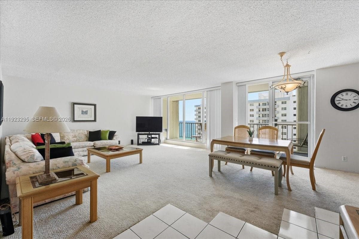 4280 Galt Ocean 12H photo 9