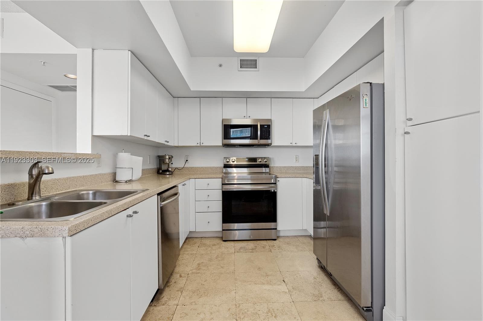 17375 E Collins Ave 1108 photo 7