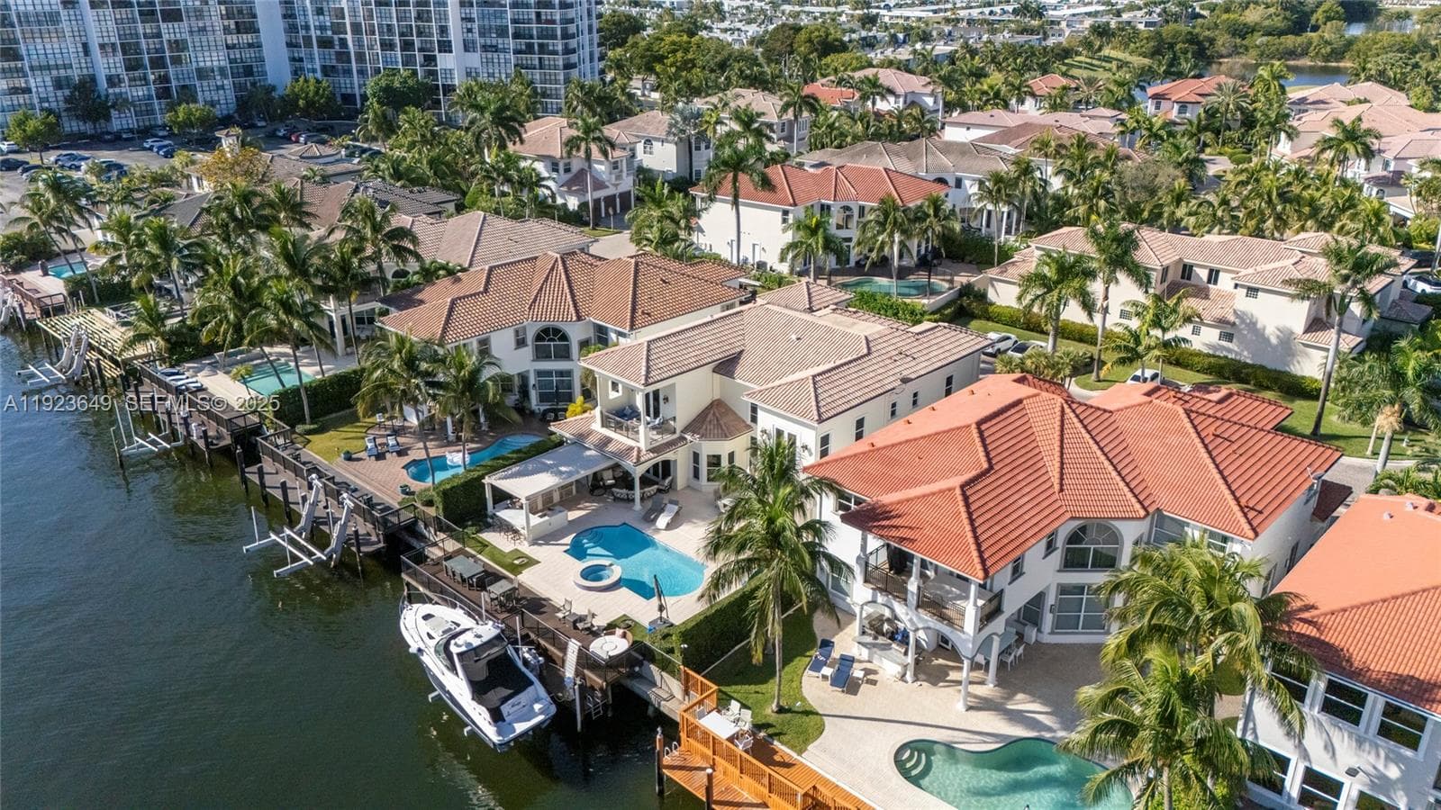 1555 Windjammer Way 4