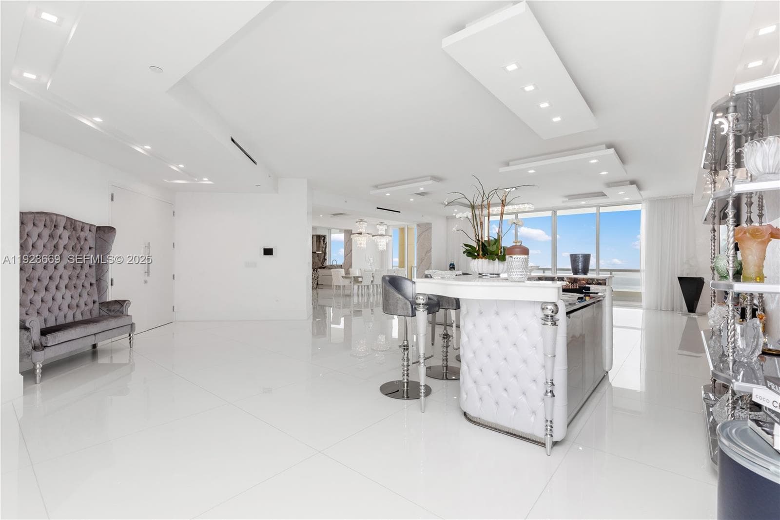 17875 Collins Ave 5