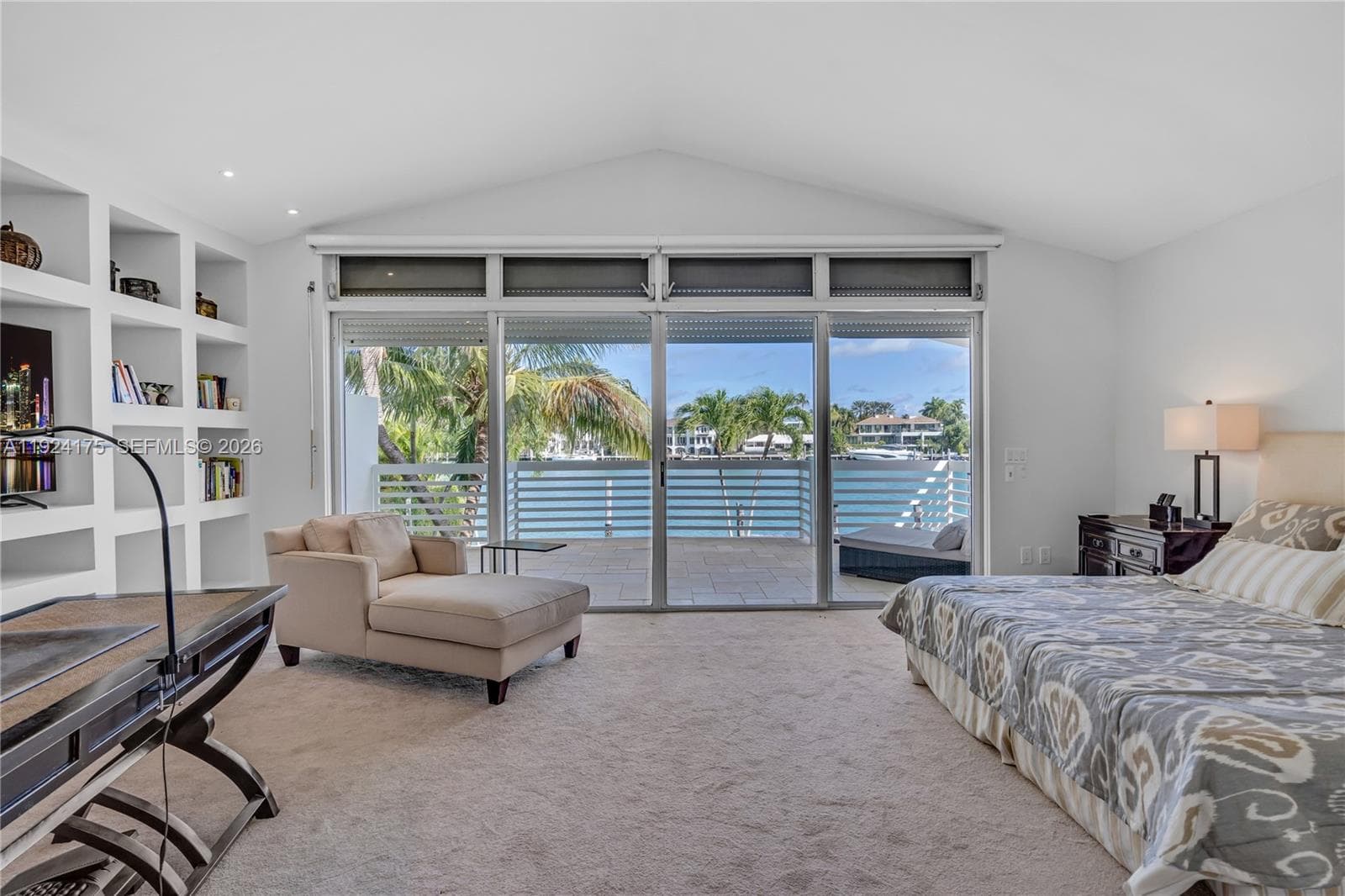 591 Mashta Dr photo 13