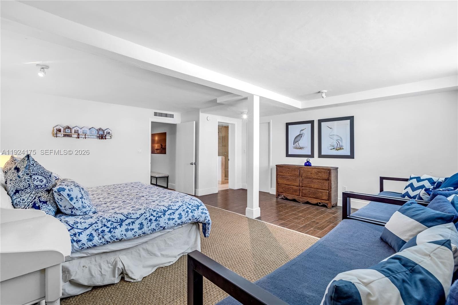 591 Mashta Dr photo 18