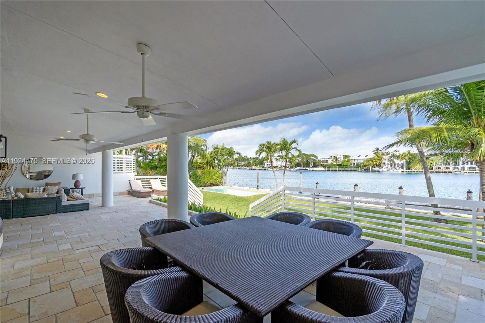 591 Mashta Dr photo 25