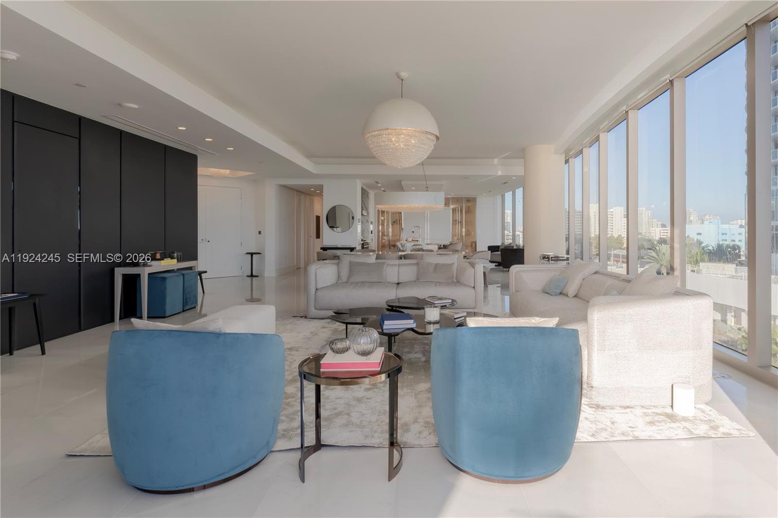 17975 Collins Ave 4