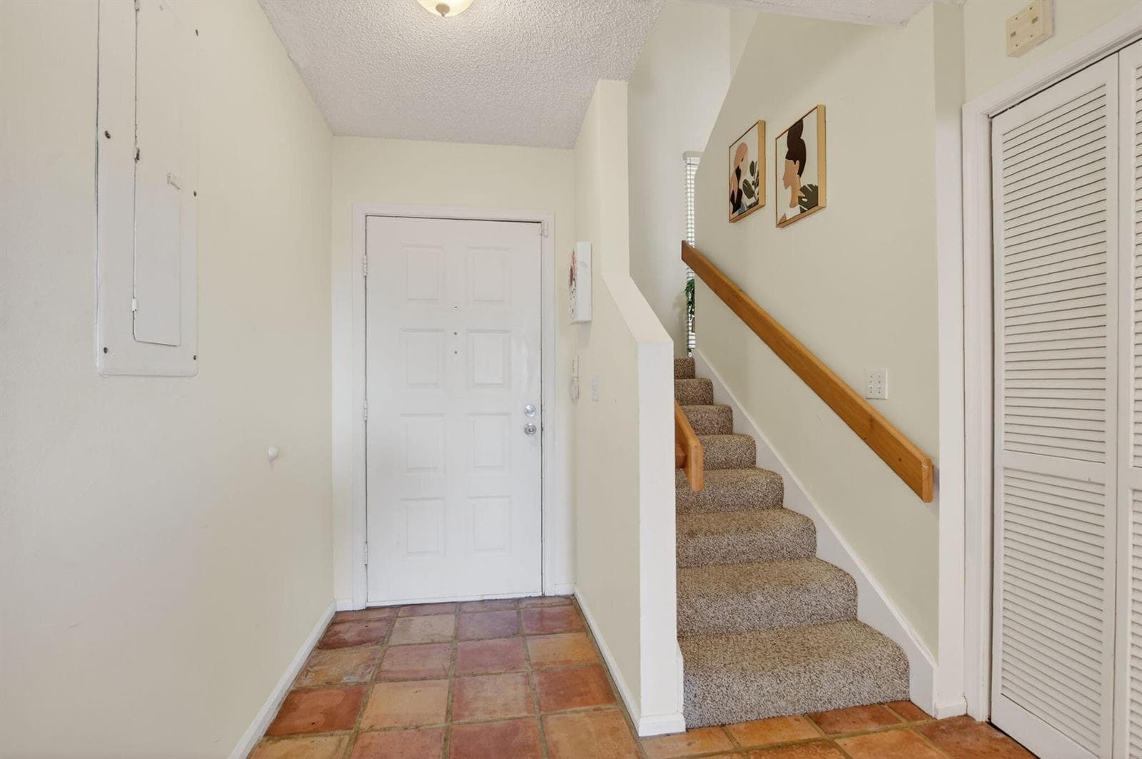 1111 George Bush Boulevard #L 5