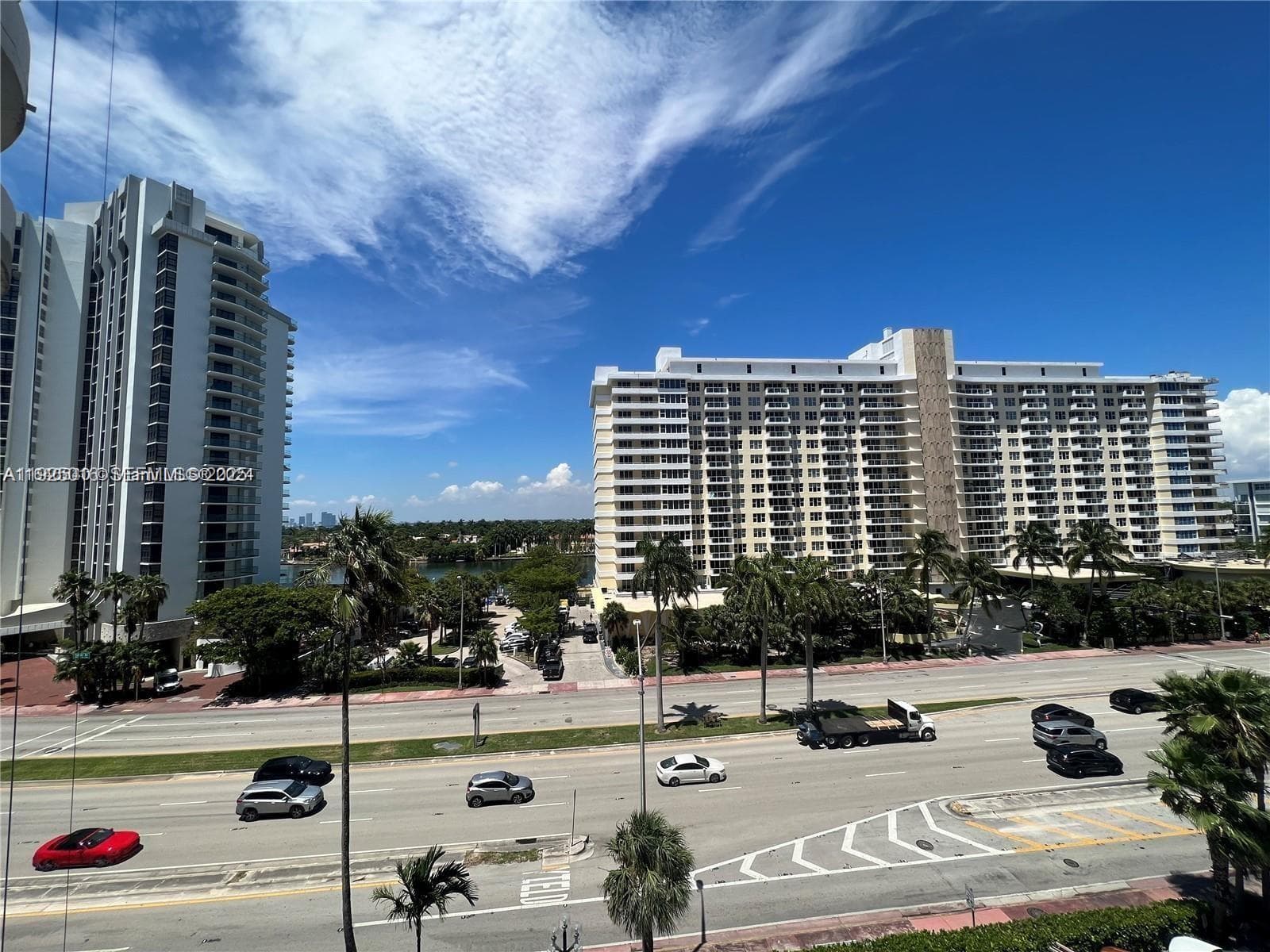 5555 Collins Ave 7T photo 6