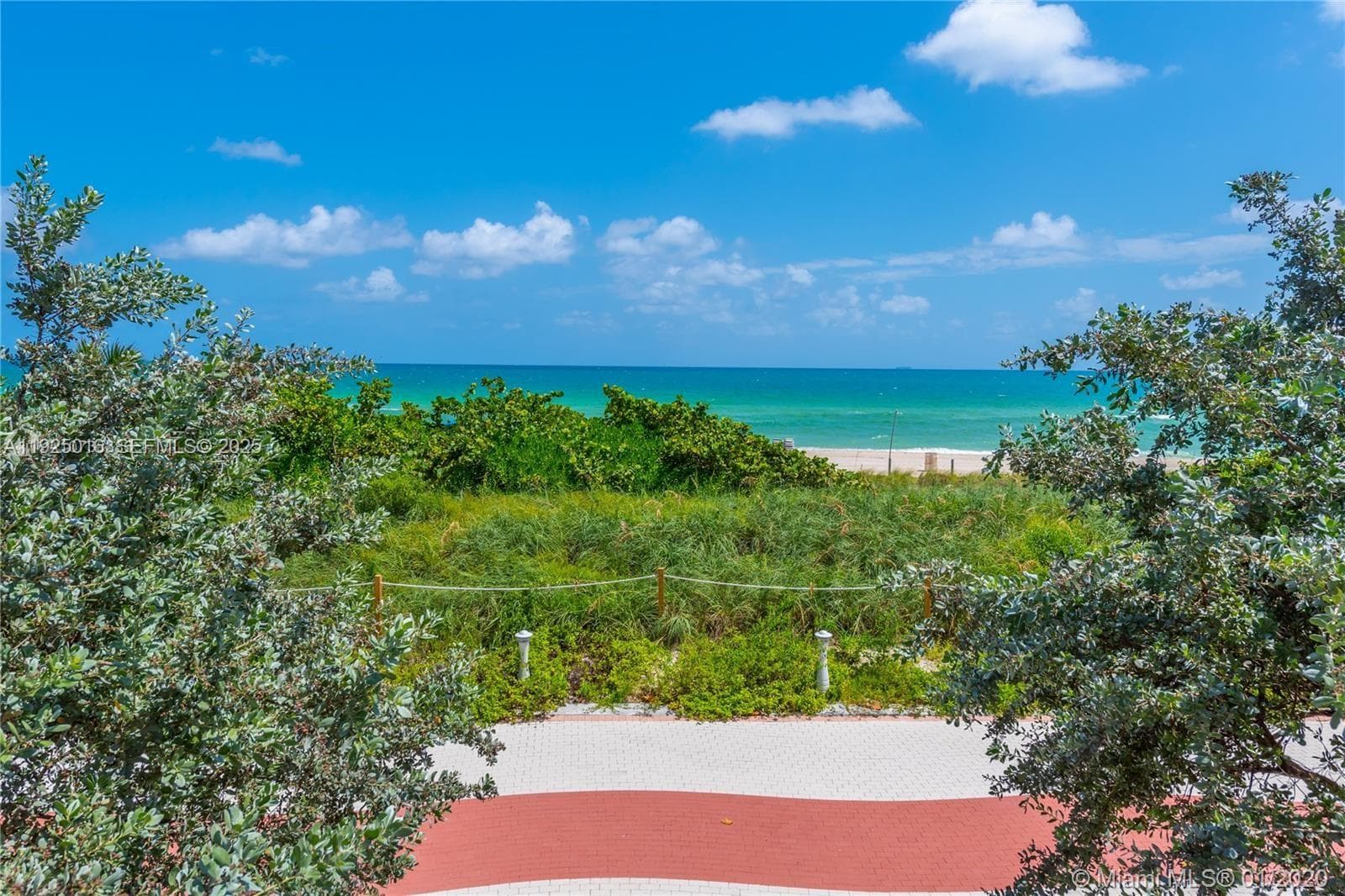 5555 Collins Ave 7T photo 1