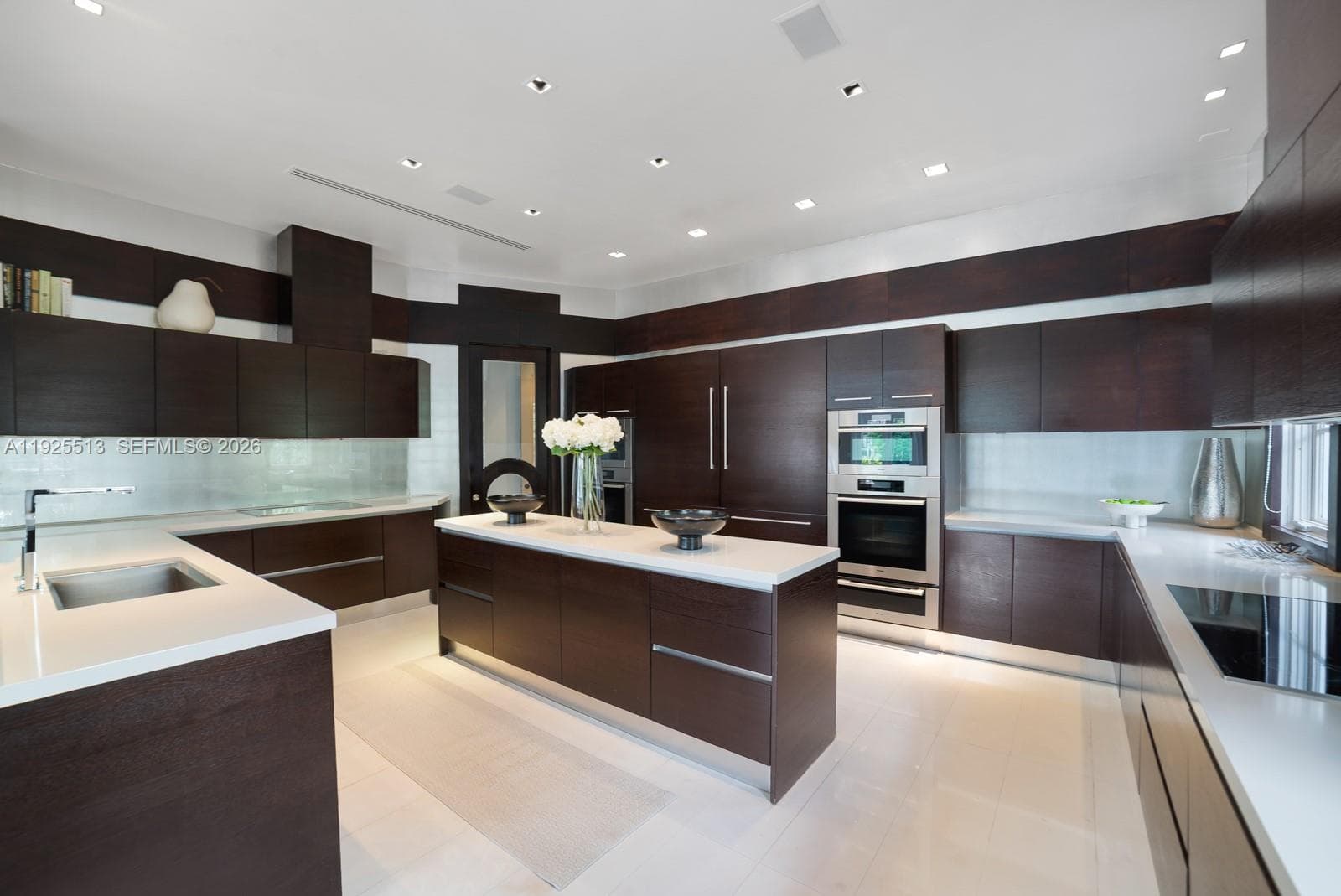 142 Island Dr photo 11