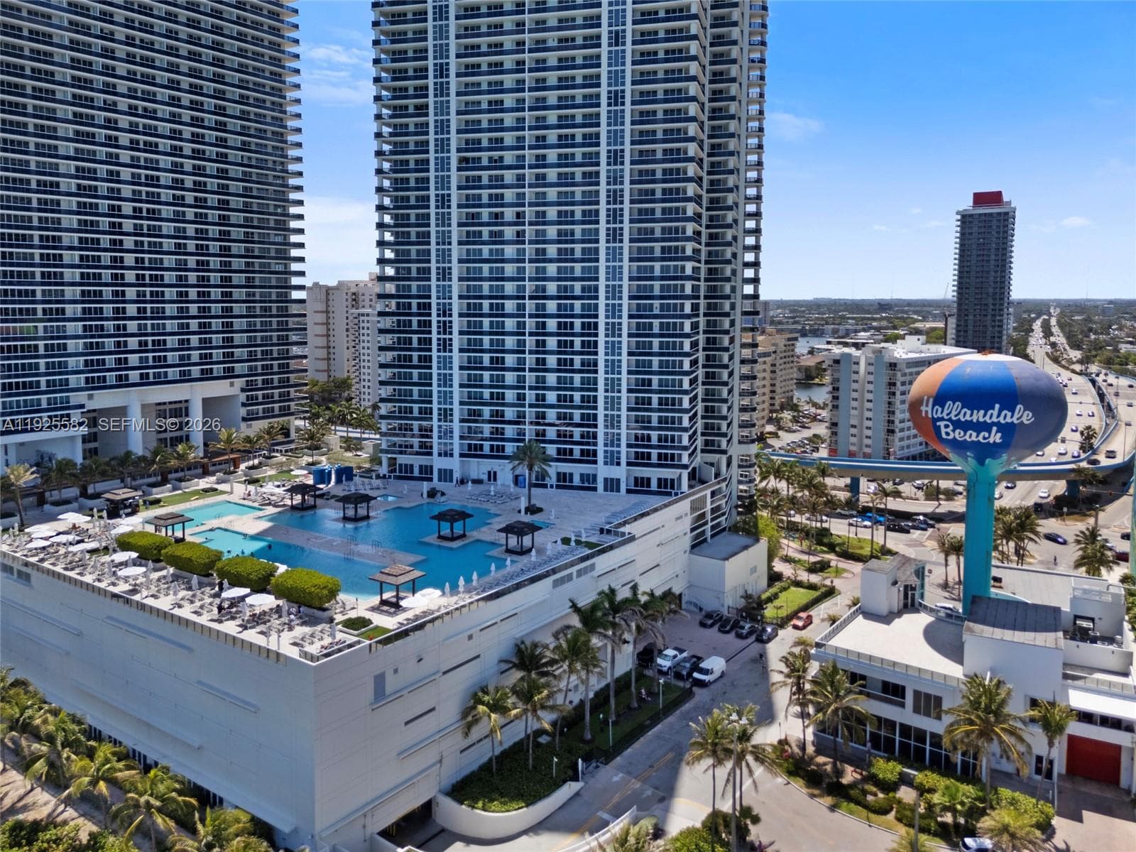 1830 Ocean Dr 1612 photo 25